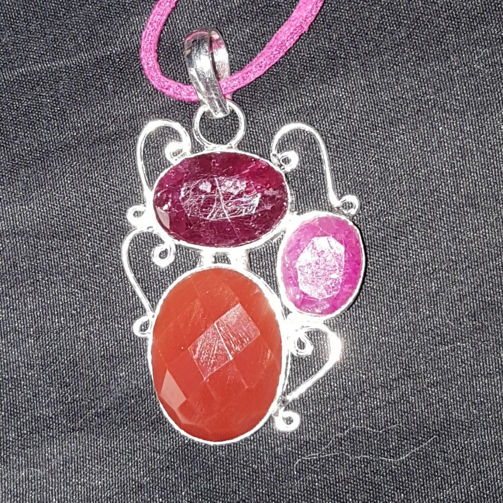 Silver Pendant Checkered Carnalian Longido Ruby